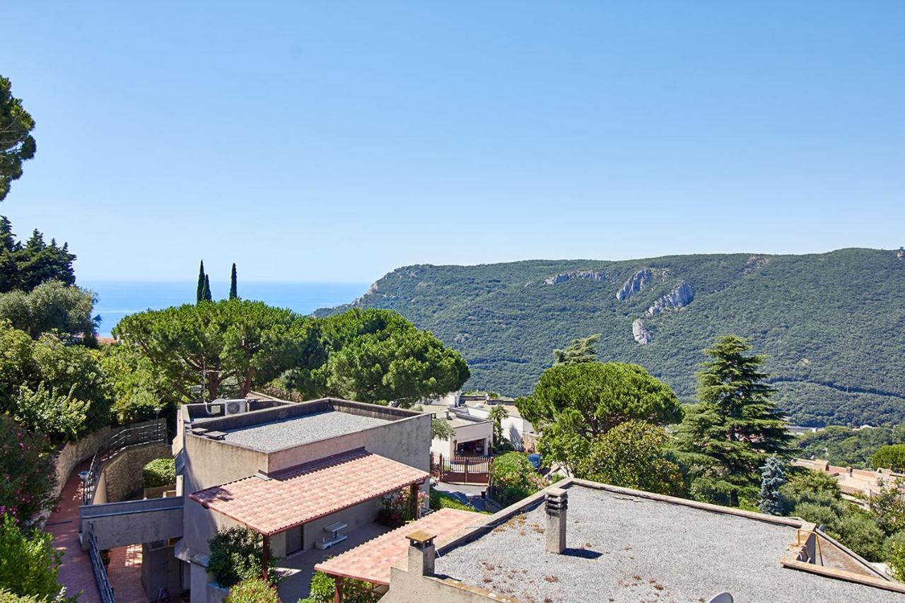 Villa Cuckoo'S Nest Finale Ligure Exterior photo